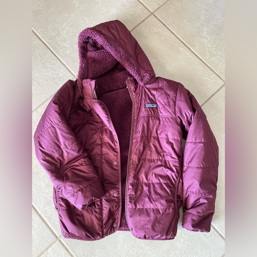 Girls Patagonia reversible coat jacket